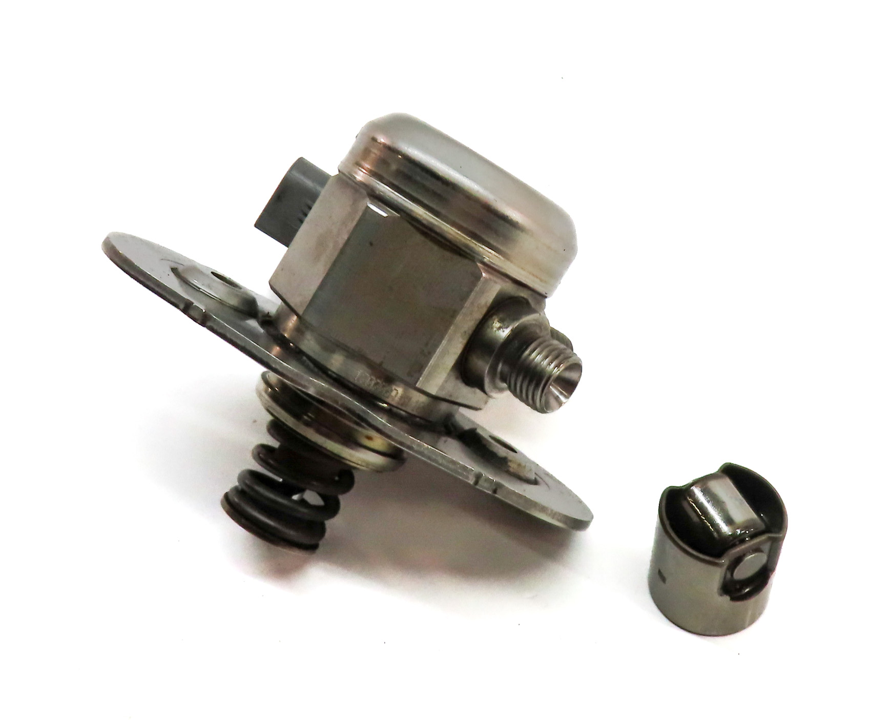 12-18 BMW 320i 328i 428i 528i X1 X3 X5 Z4 2.0L N20 TURBO MECHANICAL FUEL PUMP — exact item pictured